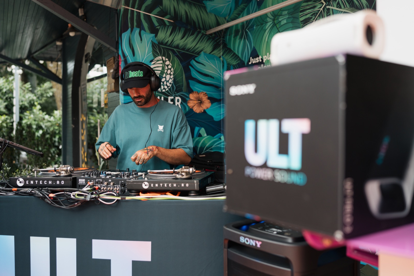 Vlad Dobrescu behind the Sony ULT DJ table at session 2, Boiler The Zoo.